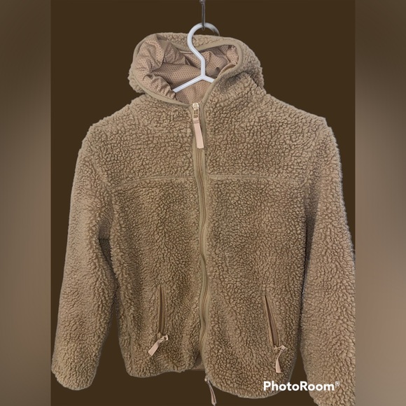 URBAN KIDS Teddy Sweaters - Picture 1 of 3